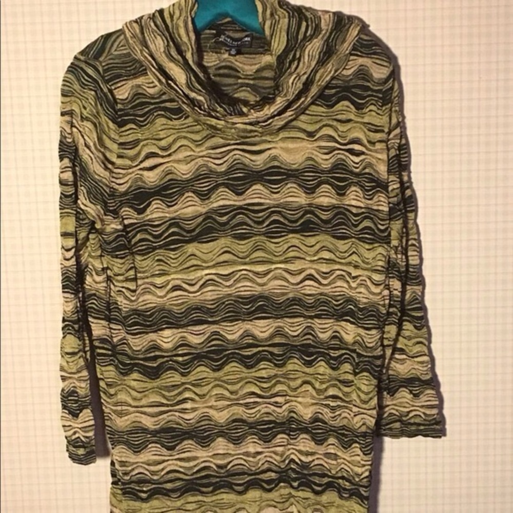 Cowl-neck Jones New York top